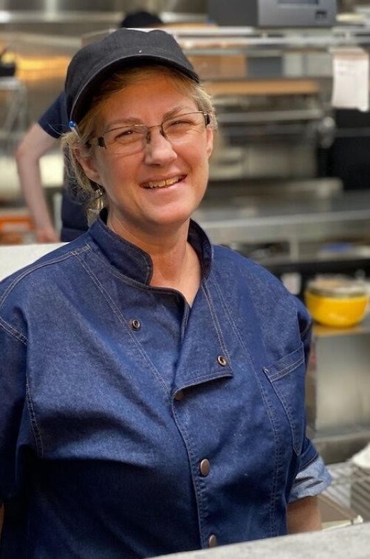 Mimi  Alexander